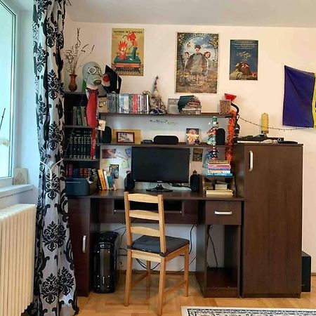 Central Apartment Muncii Area Netflix Bucharest Luaran gambar