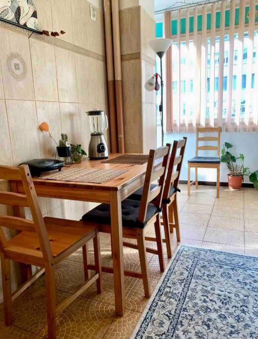 Central Apartment Muncii Area Netflix Bucharest Luaran gambar