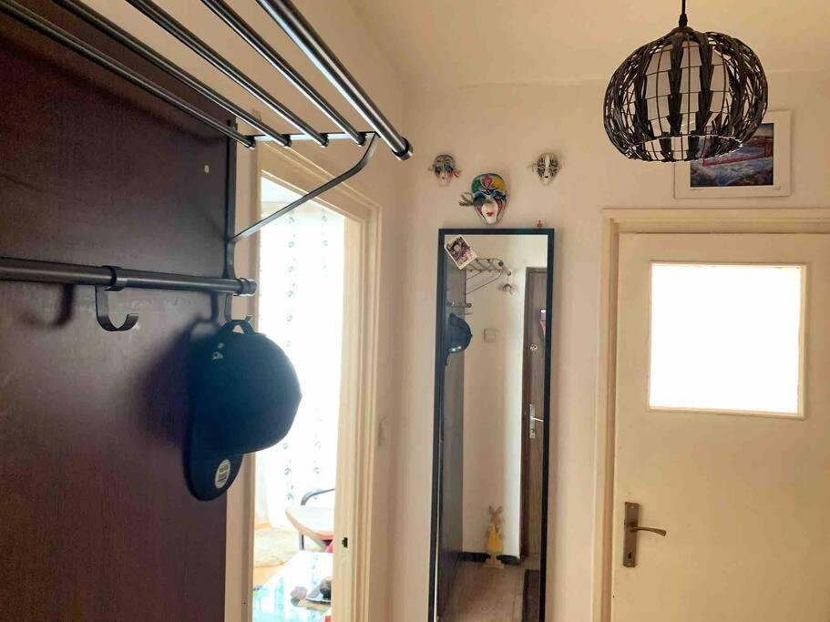Central Apartment Muncii Area Netflix Bucharest Luaran gambar
